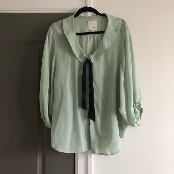Anthropologie Tops - Anthropologie mint green tie blouse button down